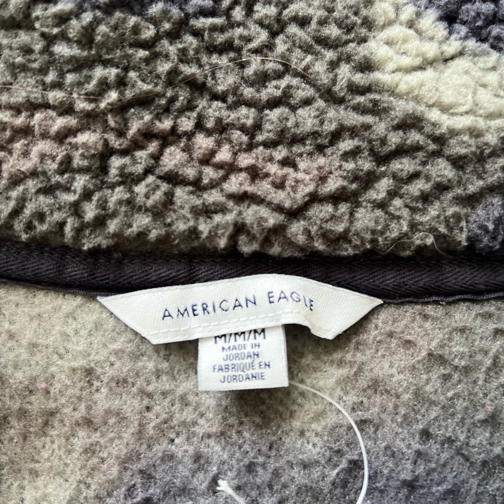 AMERICAN EAGLE AE FUZZY SHERPA JACKET - Picture 5 of 6